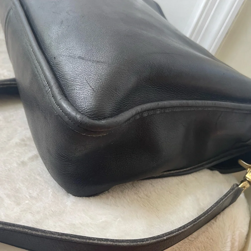 Coach Vintage Black Leather briefcase GUC